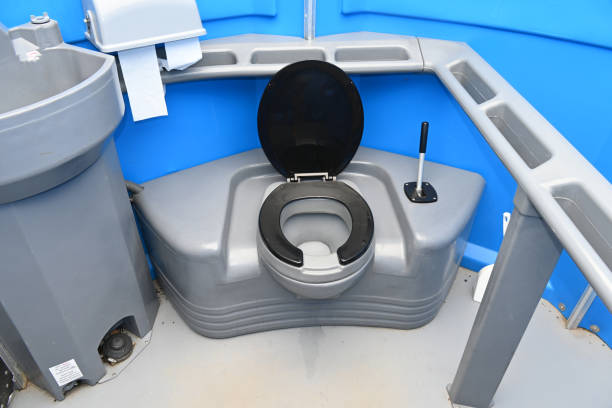 Best Portable toilet rental cost  in North Catasauqua, PA